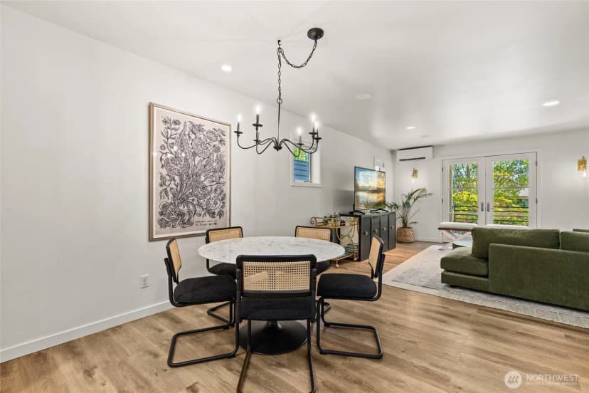Property photo for 300 26th Avenue E #d, Seattle photo 11