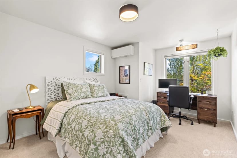 Property photo for 300 26th Avenue E #d, Seattle photo 24