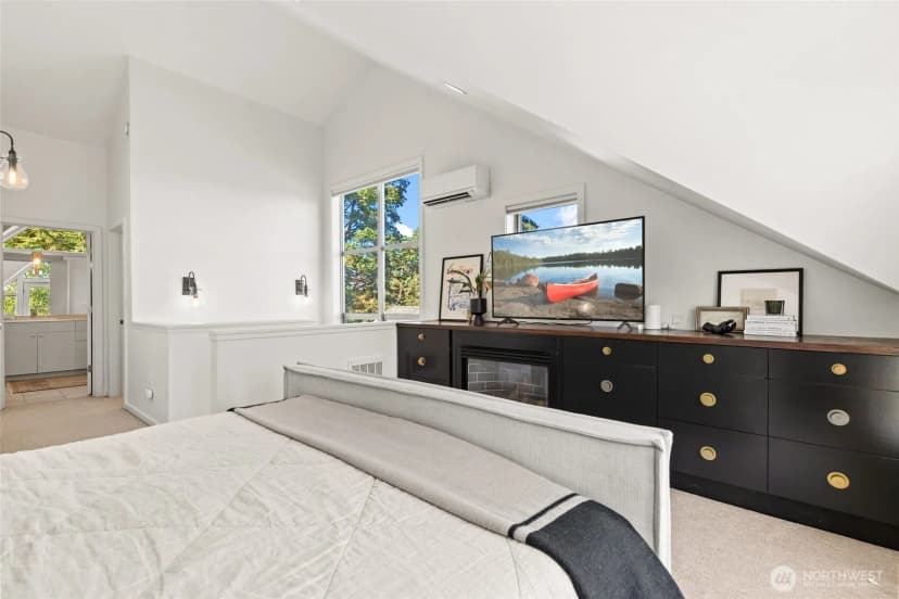 Property photo for 300 26th Avenue E #d, Seattle photo 32
