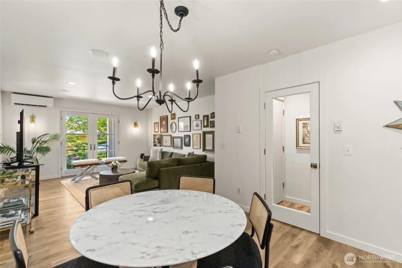 Property photo for 300 26th Avenue E #d, Seattle photo 12