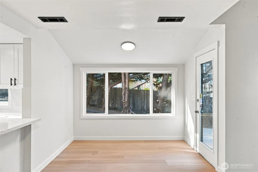 Property photo for 27607 129th Court Se, Kent photo 19