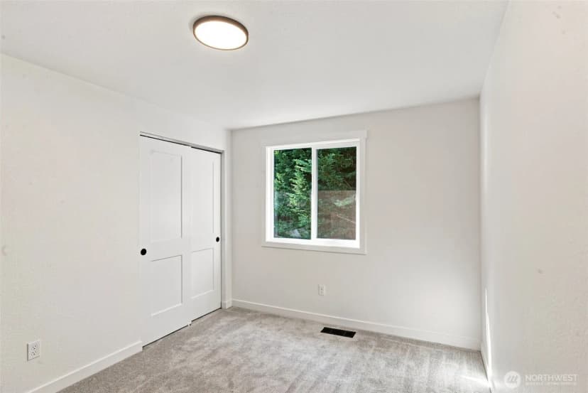 Property photo for 27607 129th Court Se, Kent photo 33