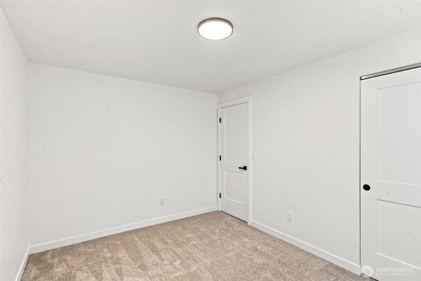 Property photo for 27607 129th Court Se, Kent photo 34
