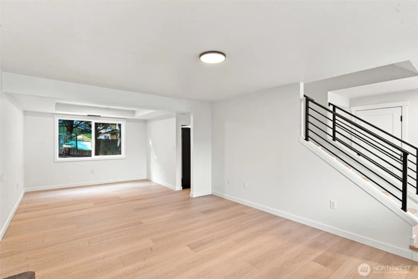 Property photo for 27607 129th Court Se, Kent photo 8