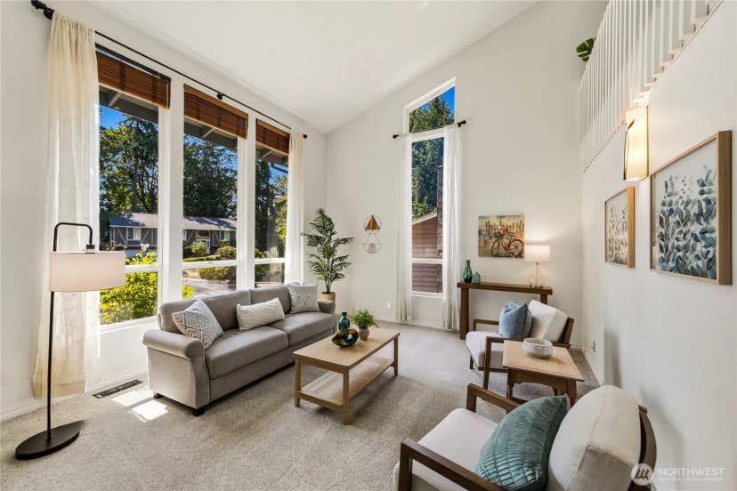 Property photo for 10320 Ne 123rd Place, Kirkland photo 5