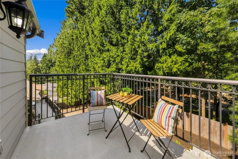 Property photo for 10320 Ne 123rd Place, Kirkland photo 12
