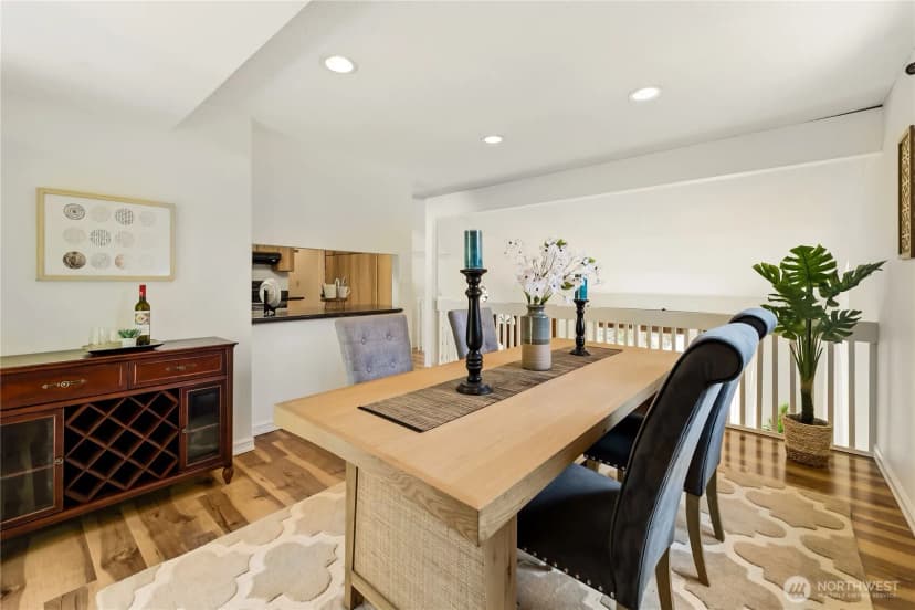 Property photo for 10320 Ne 123rd Place, Kirkland photo 10