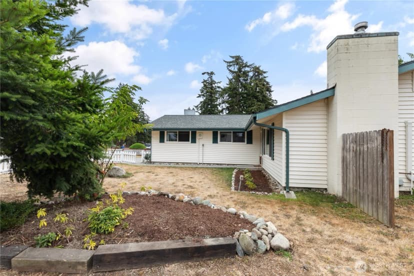 Property photo for 467 Nw 8th Street, Oak Harbor photo 36