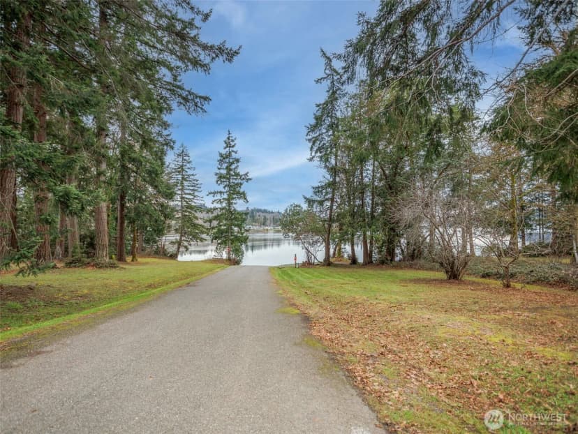 Property photo for 2090 E Crestview Drive, Shelton photo 25