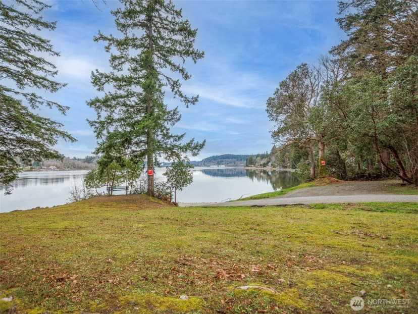 Property photo for 2090 E Crestview Drive, Shelton photo 26