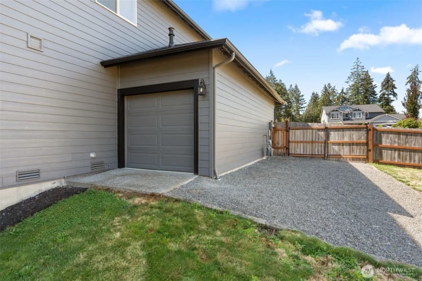 Property photo for 8223 52nd Ave Ne, Olympia photo 10