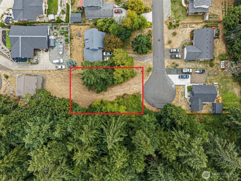 Property photo for 9205 165th Avenue Sw, Longbranch