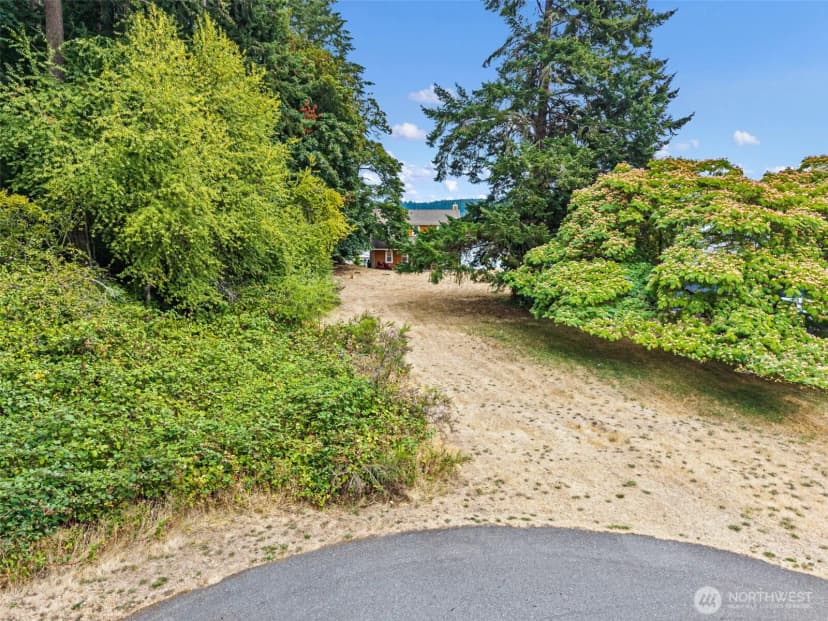 Property photo for 9205 165th Avenue Sw, Longbranch photo 13