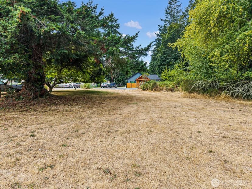Property photo for 9205 165th Avenue Sw, Longbranch photo 11