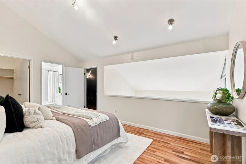 Property photo for 3501 108th Place Ne #1, Bellevue photo 22