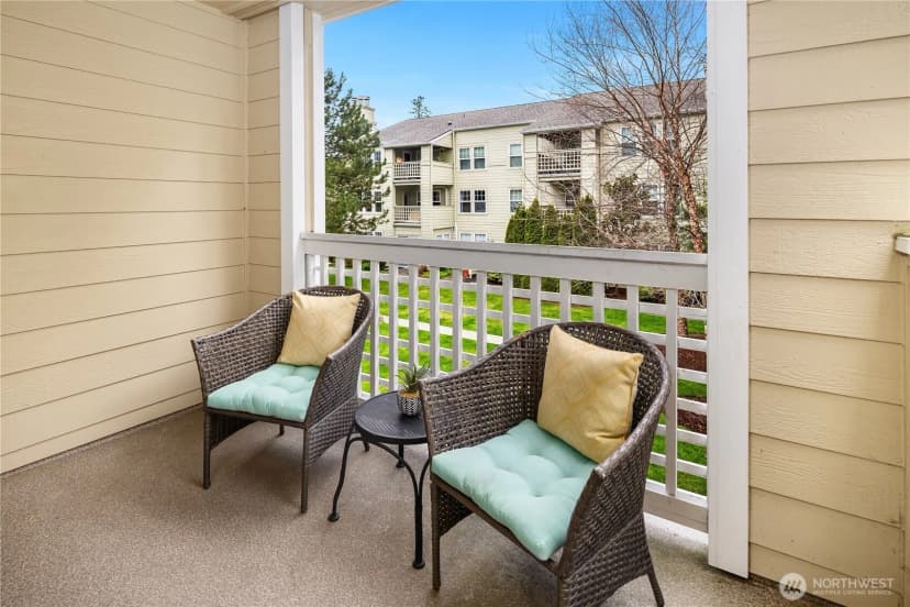 Property photo for 4133 224th Lane Se #213, Issaquah photo 7