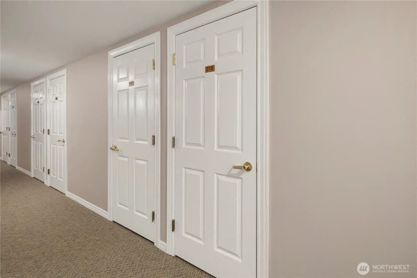 Property photo for 4133 224th Lane Se #213, Issaquah photo 23