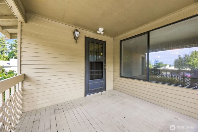 Property photo for 1018 S 244th Pl, Des Moines photo 6