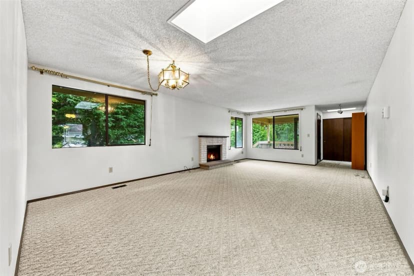 Property photo for 1018 S 244th Pl, Des Moines photo 12