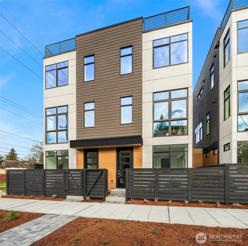Property photo for 634 N 92nd Street, Seattle photo 35