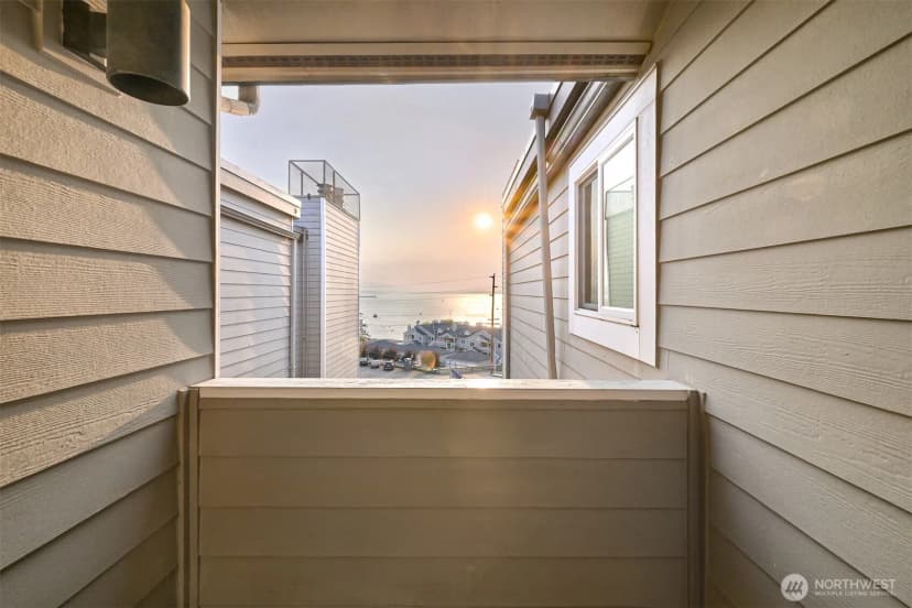 Property photo for 454 14th Street #403, Bellingham photo 27