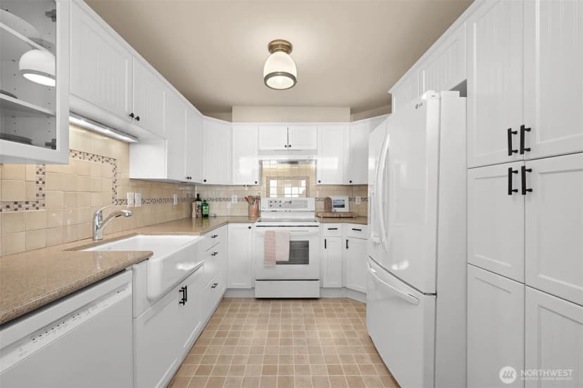 Property photo for 454 14th Street #403, Bellingham photo 20