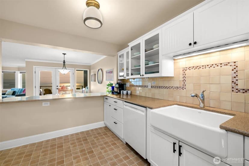 Property photo for 454 14th Street #403, Bellingham photo 19