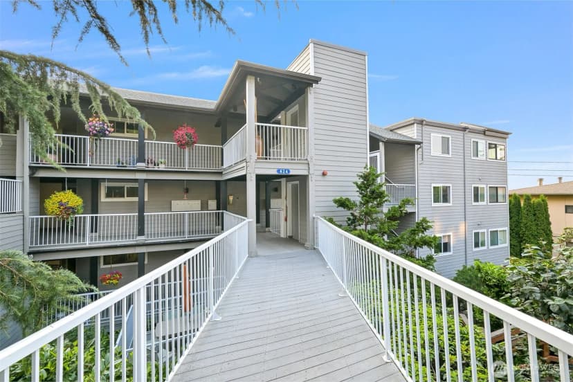 Property photo for 454 14th Street #403, Bellingham photo 37