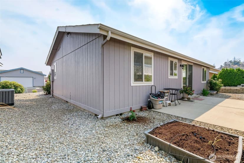 Property photo for 1228 Hill Street, Wenatchee photo 4