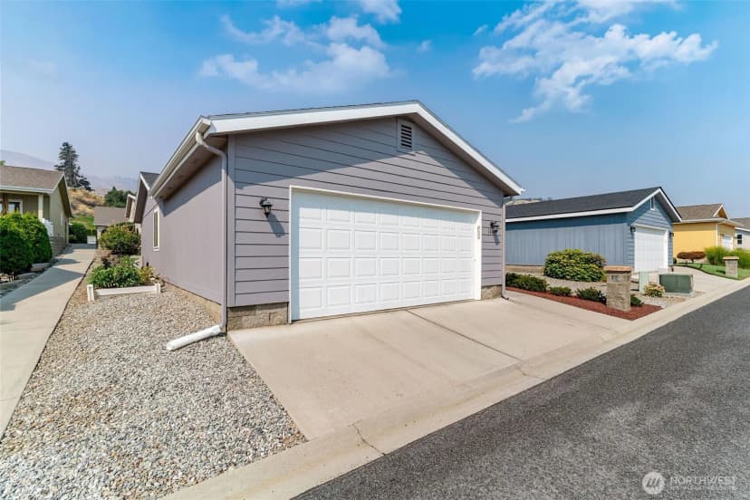 Property photo for 1228 Hill Street, Wenatchee photo 3