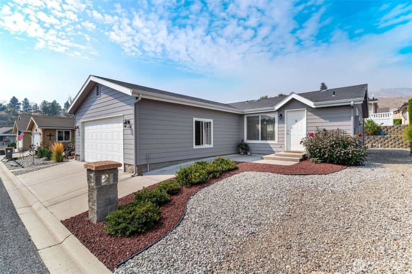 Property photo for 1228 Hill Street, Wenatchee photo 2