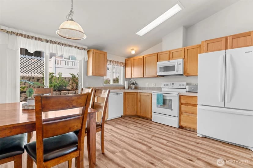 Property photo for 1228 Hill Street, Wenatchee photo 8