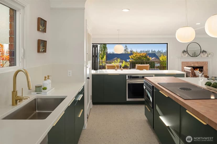 Property photo for 6225 Ne Princeton Way, Seattle photo 17