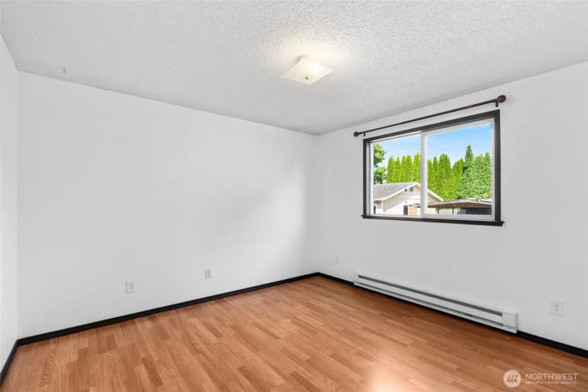 Property photo for 988 Ridgeway Drive, Oak Harbor photo 20