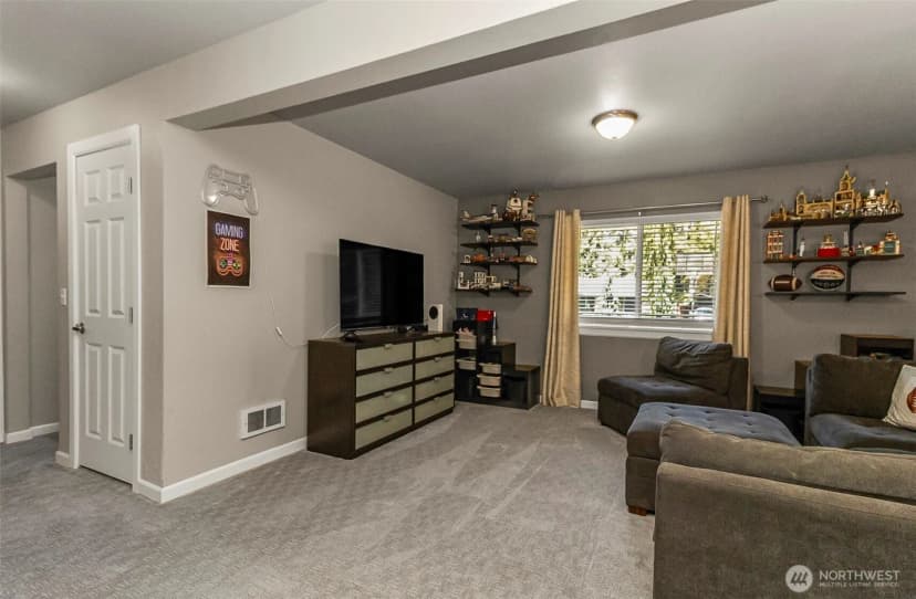Property photo for 17116 120th Place, Arlington photo 35