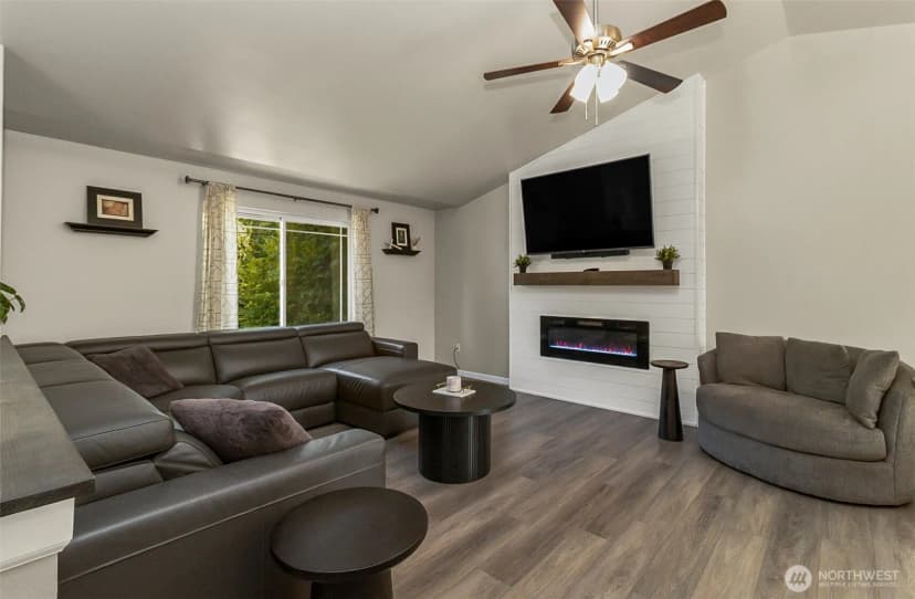 Property photo for 17116 120th Place, Arlington photo 15