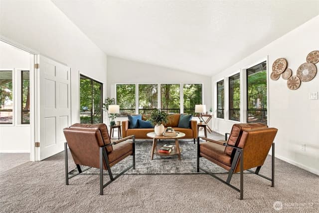 Property photo for 24270 229th Avenue Se, Maple Valley photo 5