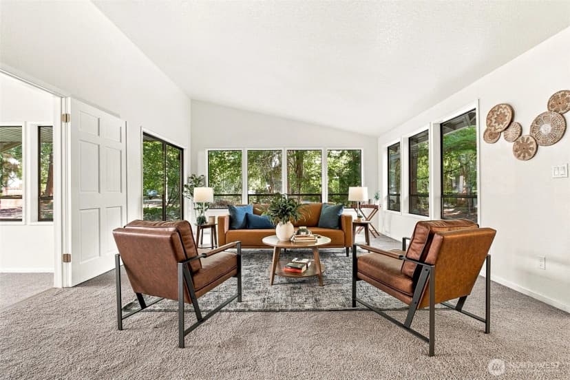 Property photo for 24270 229th Avenue Se, Maple Valley photo 5
