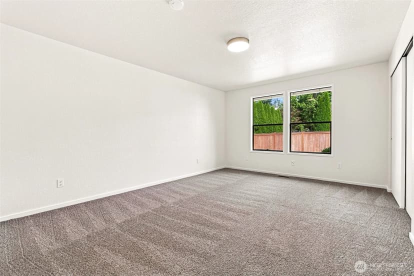 Property photo for 24270 229th Avenue Se, Maple Valley photo 22