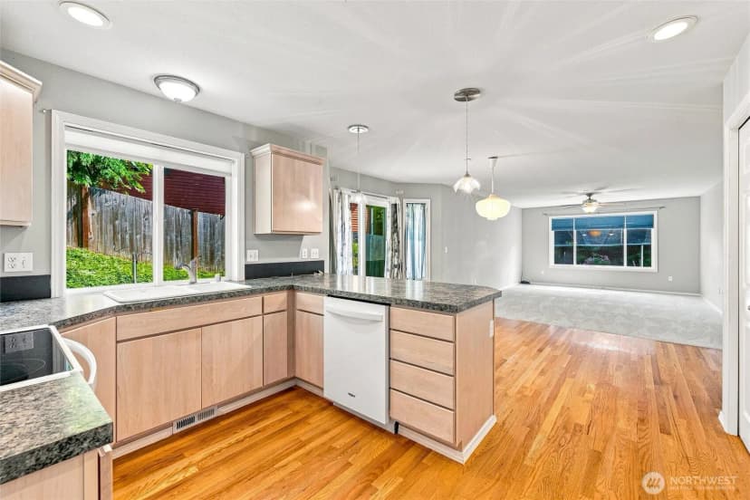 Property photo for 6807 A Gibralter Place, Anacortes photo 12