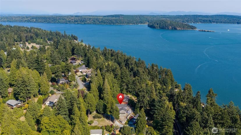 Property photo for 6807 A Gibralter Place, Anacortes photo 7