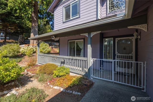 Property photo for 6807 A Gibralter Place, Anacortes photo 4