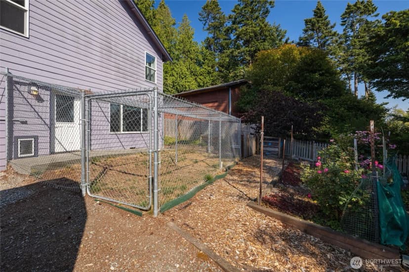 Property photo for 6807 A Gibralter Place, Anacortes photo 36