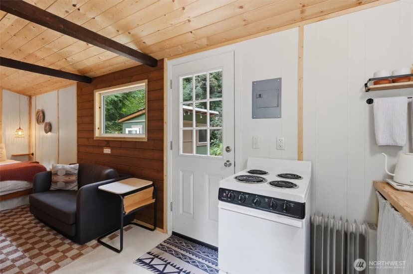 Property photo for 53011 Sky Loop Road, Gold Bar photo 9