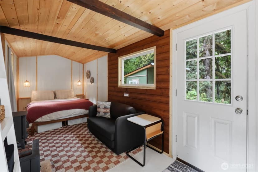 Property photo for 53011 Sky Loop Road, Gold Bar photo 18