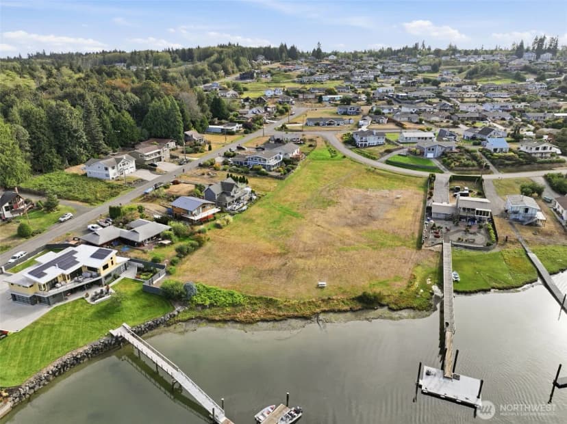 Property photo for 5067 Ne Canal Lane, Hansville photo 28