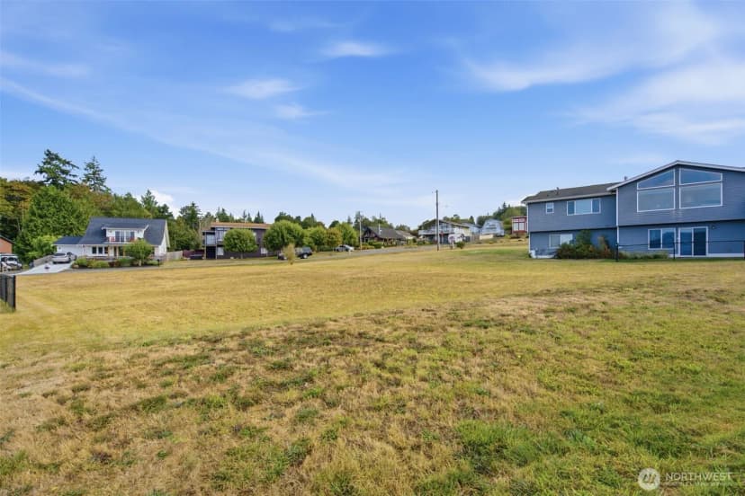 Property photo for 5067 Ne Canal Lane, Hansville photo 8