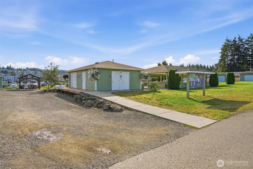 Property photo for 5067 Ne Canal Lane, Hansville photo 18