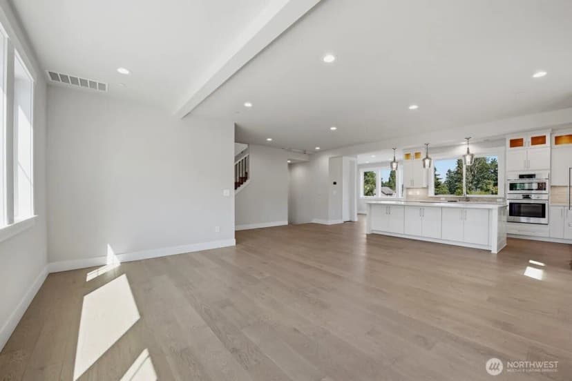 Property photo for 8525 230th Place Sw #11, Edmonds photo 13