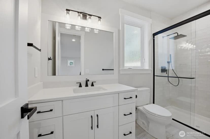 Property photo for 8525 230th Place Sw #11, Edmonds photo 5